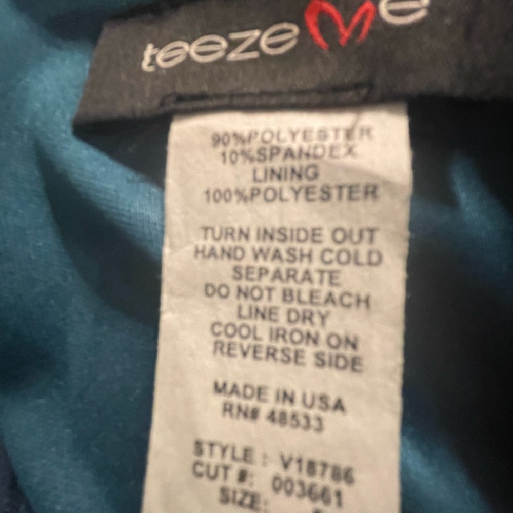 Teeze Me Crushed Velvet Dress 5 (jr) FREE SHIP - Picture 4 of 4